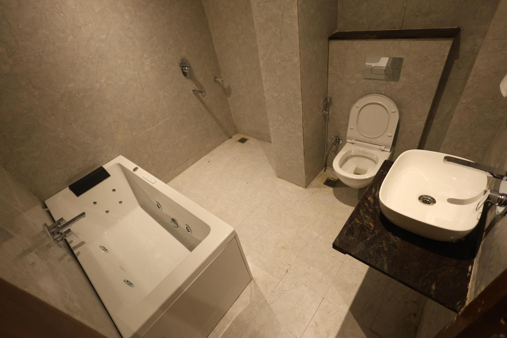 Aceotel Premier, Vijay Nagar インドール エクステリア 写真