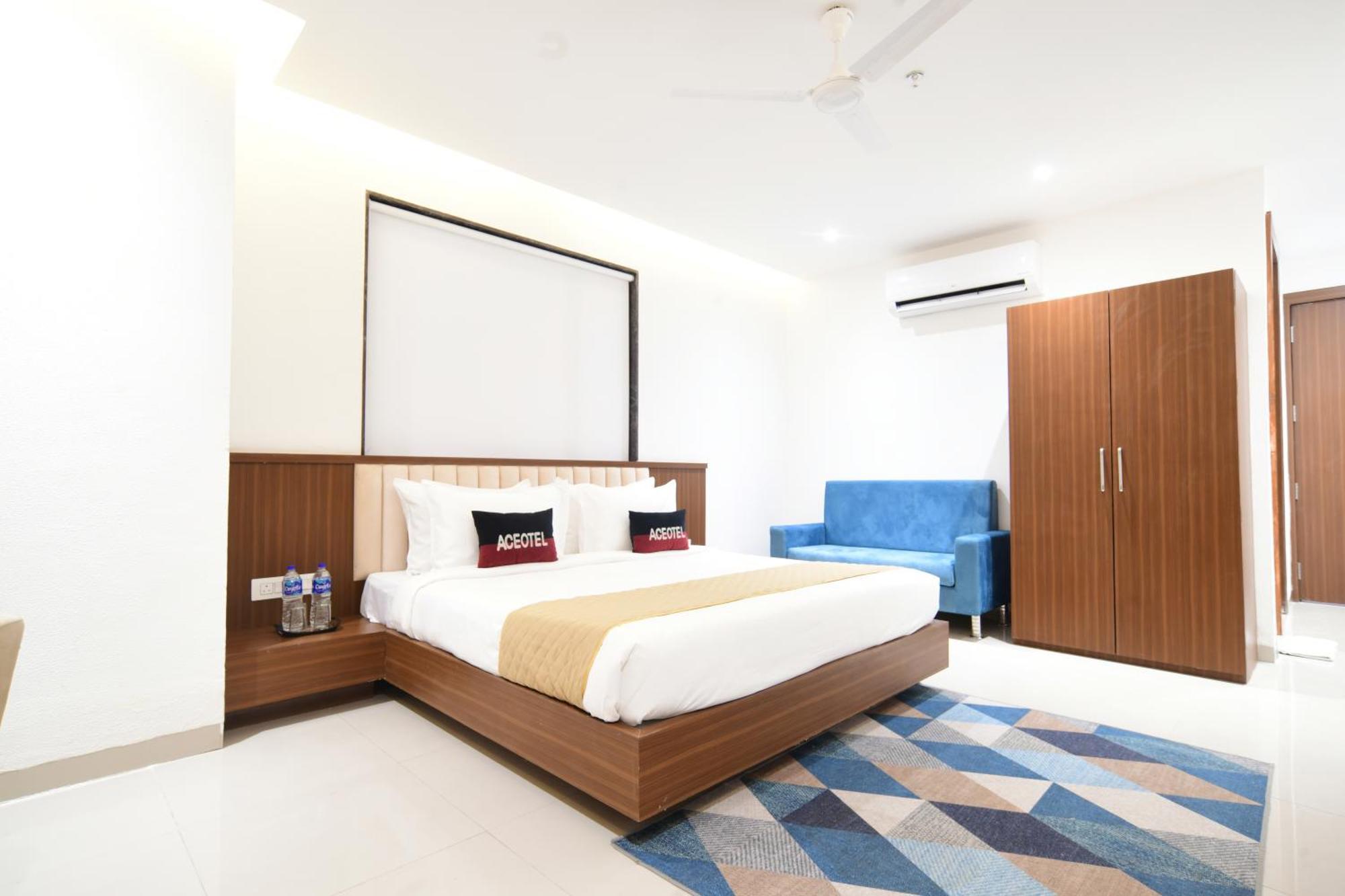 Aceotel Premier, Vijay Nagar インドール エクステリア 写真