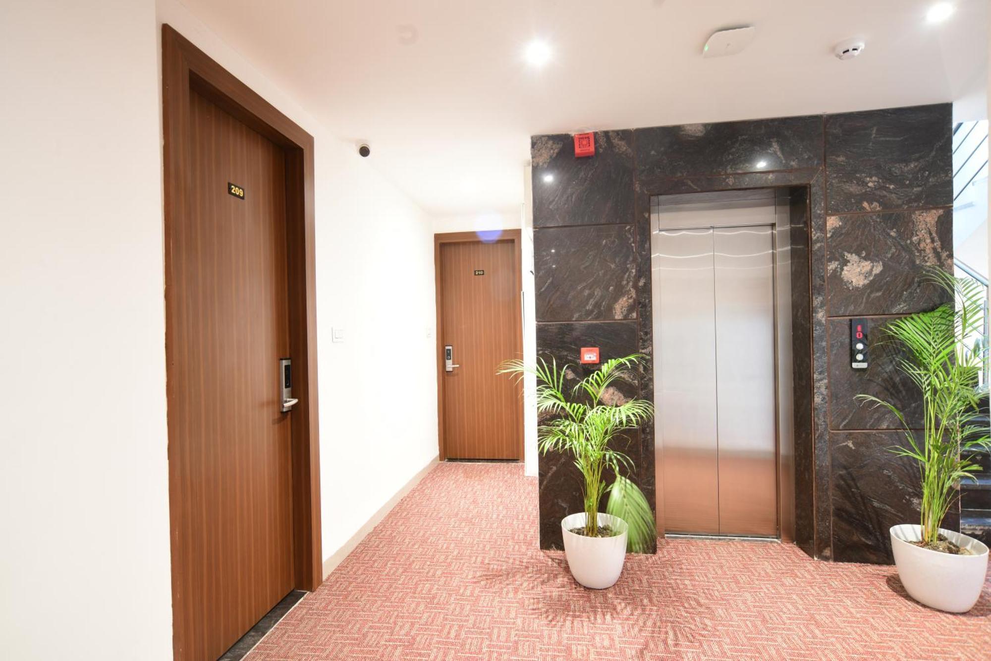 Aceotel Premier, Vijay Nagar インドール エクステリア 写真